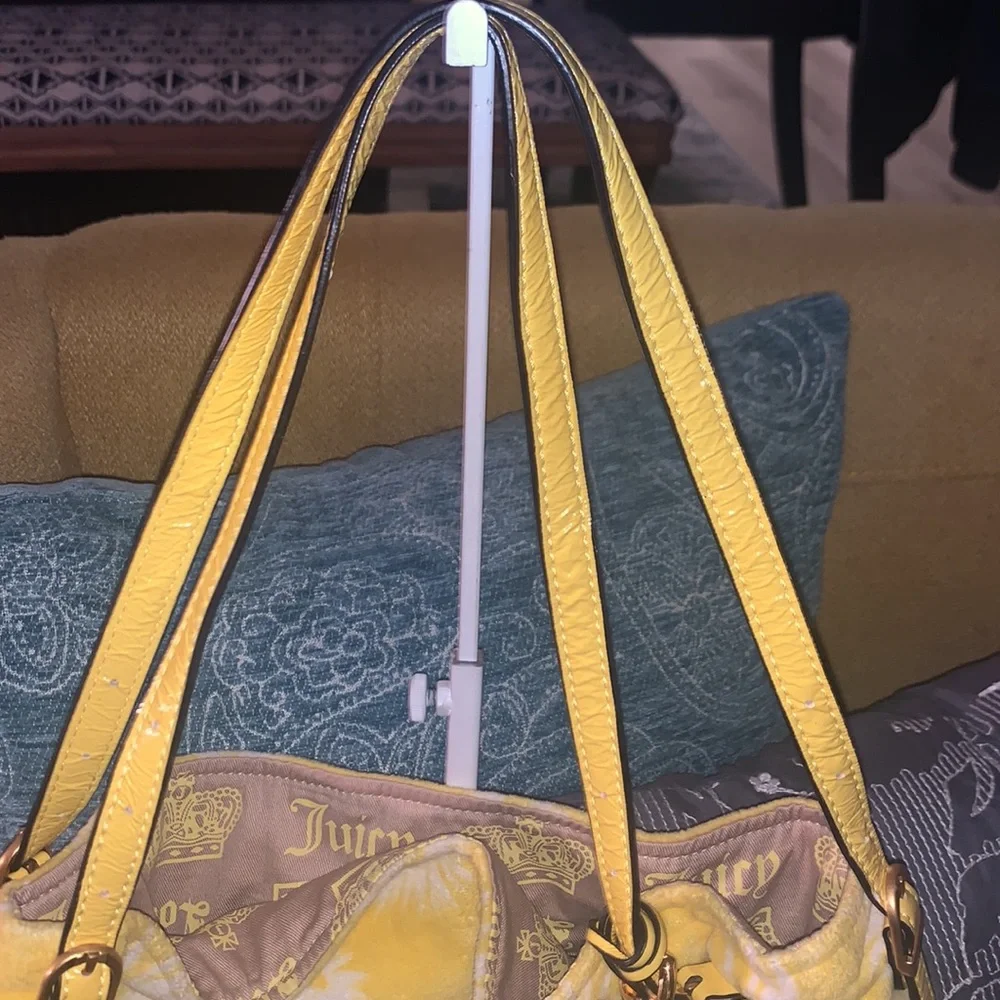 Juicy Couture Buttercup Daizy tote - Picture 7 of 15